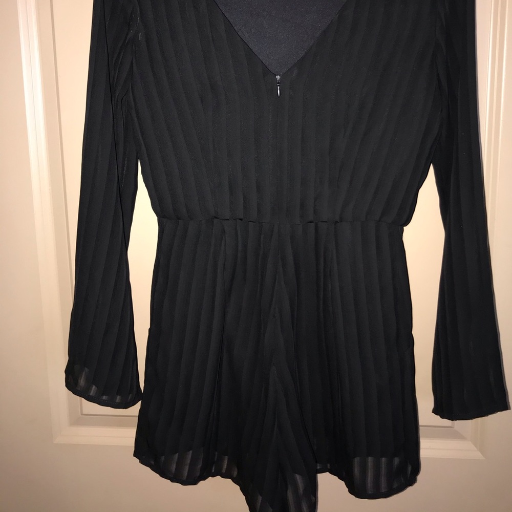 Romper - Picture 2 of 2